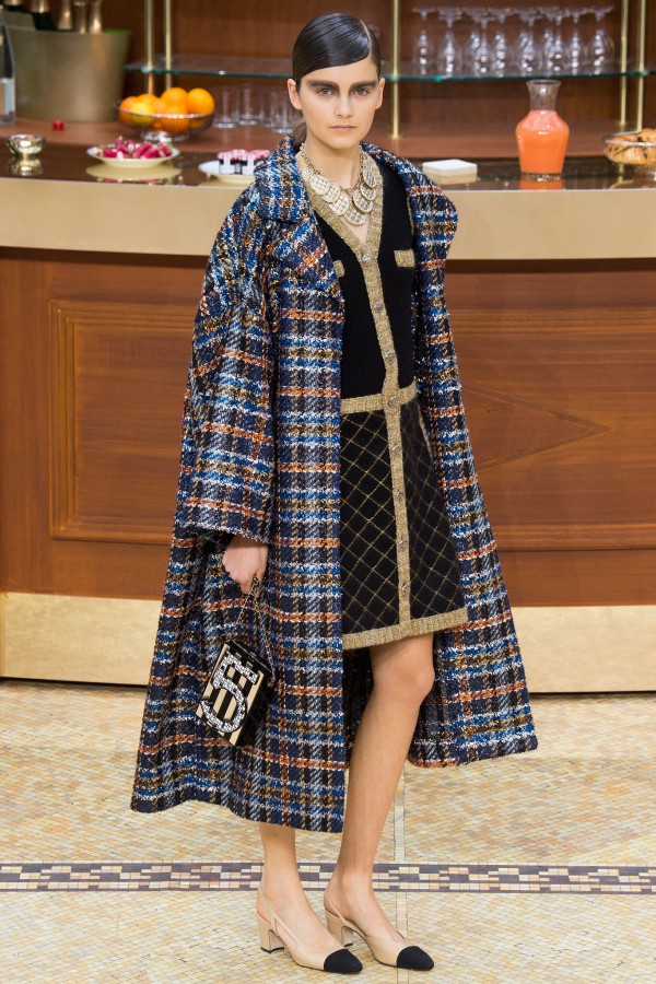 Marjorie Harvey Slays the Slopes in $27,800 Louis Vuitton Scorpion White  Coat – Fashion Bomb Daily