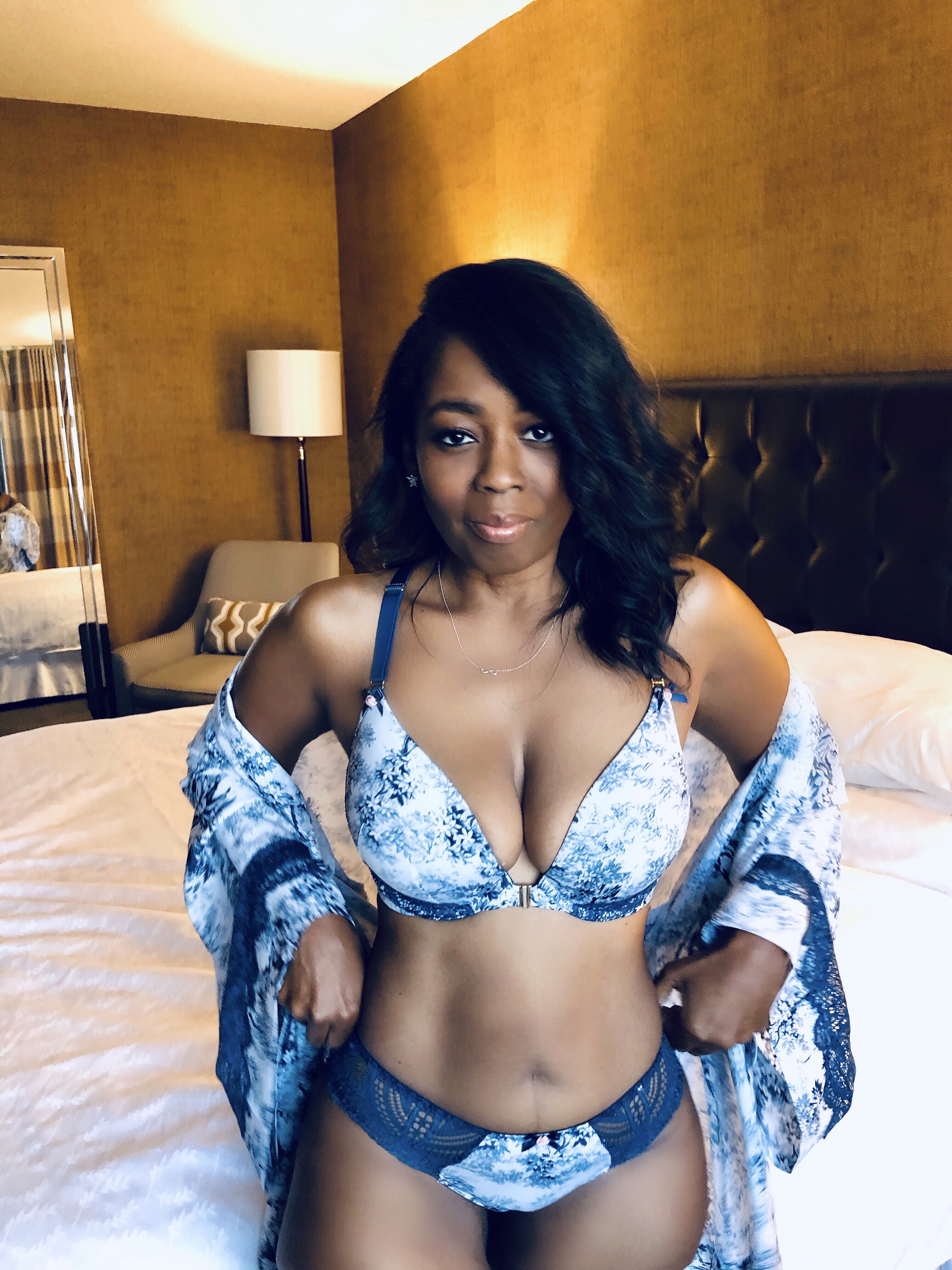 My Style: Cacique Intimates Floral Robe, Bra & Panty - Talking With Tami